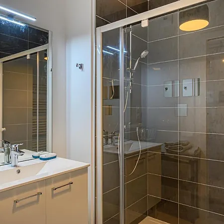 Ferienwohnung L'Audacieux - Appt Neuf Avec Vue Sur Les Toits Vannes Exterior foto